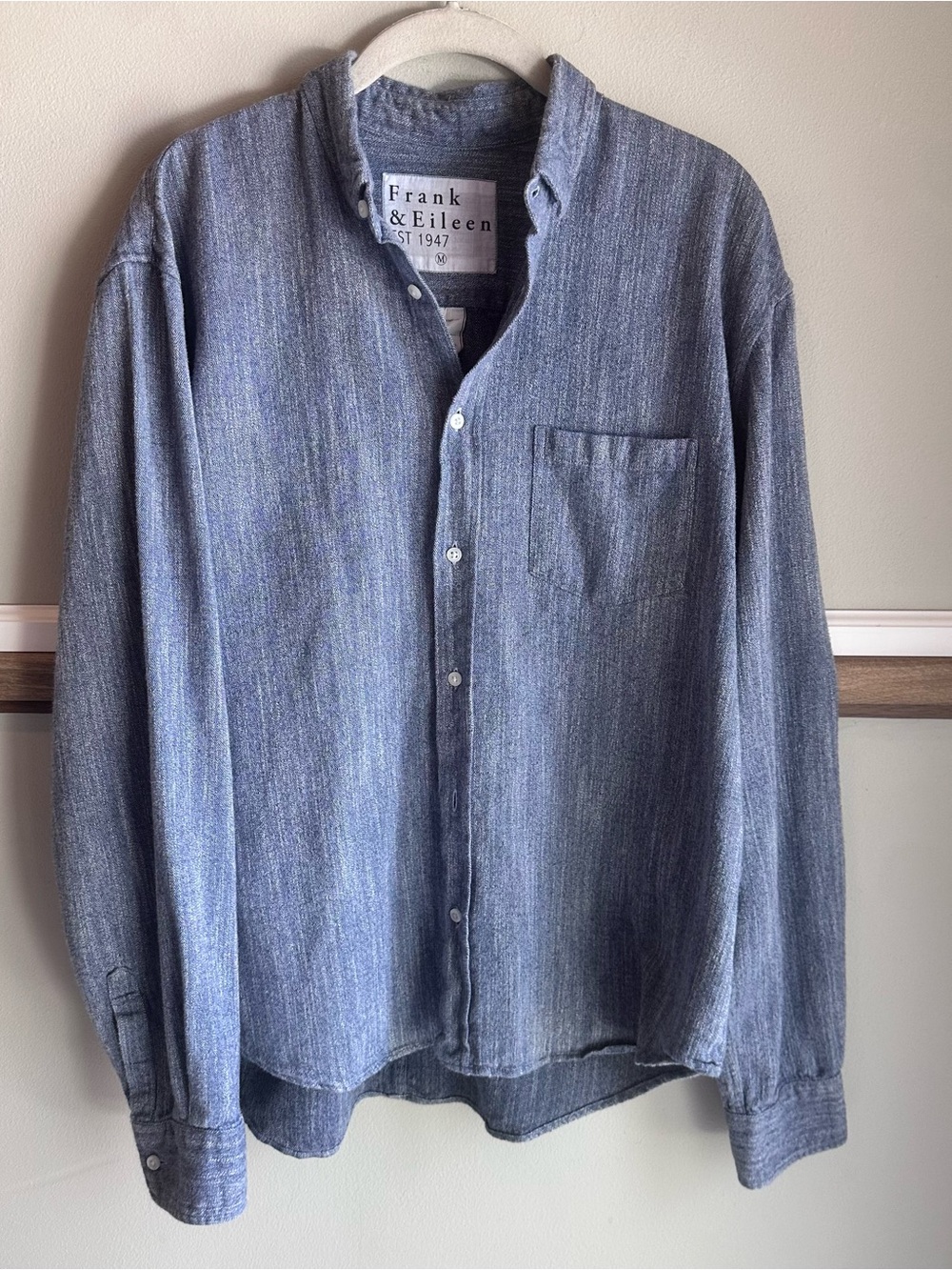 Frank & Eileen Luke Blue 100% Cotton Woven Button-Down Shirt